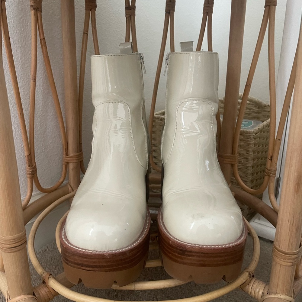 Jeffrey Campbell Quavo Platform Bootie (Women)